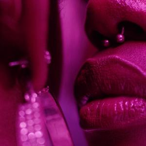 精品中文人妻少妇
